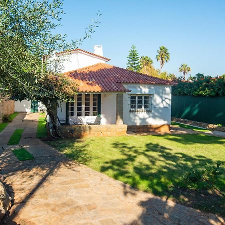 4-Bedroom House In Cascais, Near Guincho Beach Экстерьер фото