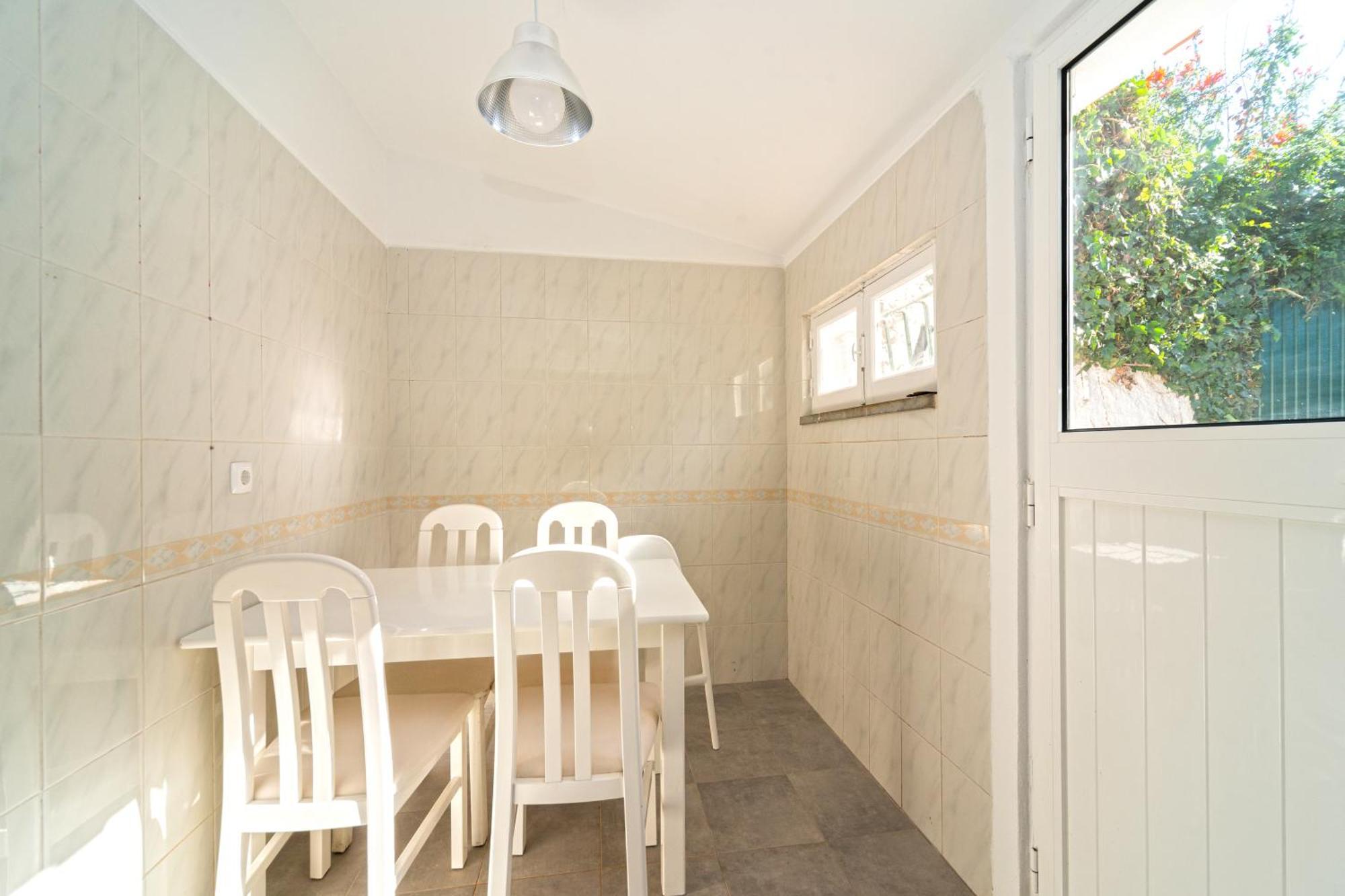 4-Bedroom House In Cascais, Near Guincho Beach Экстерьер фото